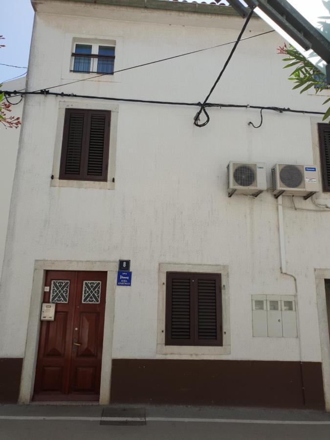 Guesthouse Fatuta 크레스 외부 사진